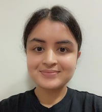 Sara Lodha Headshot-1